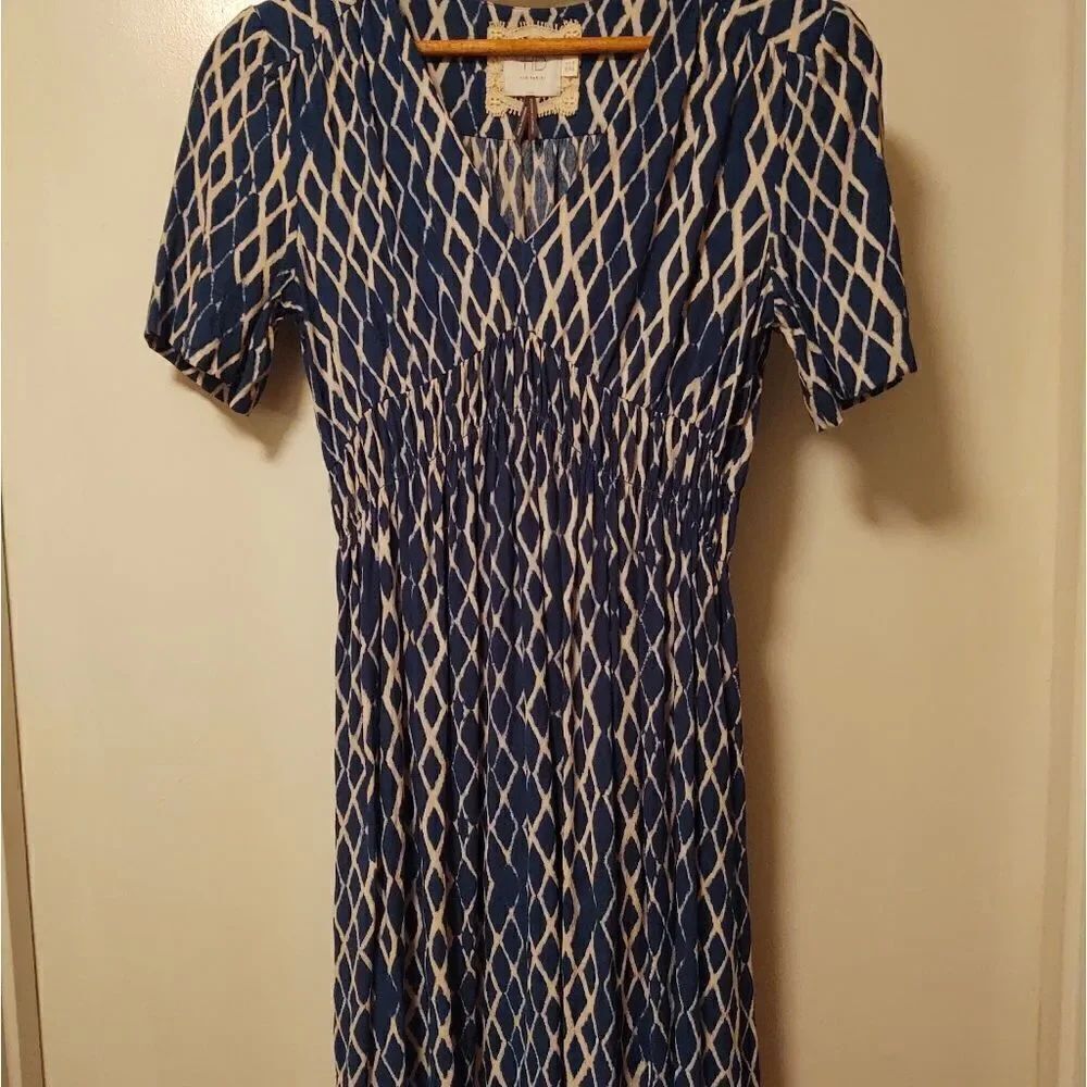 HD in Paris Women's Dress Size 2